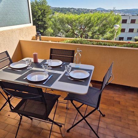 T2 Vue Mer Dans Residence Calme / T2 Sea View In A Quiet Residence Bandol Exterior foto
