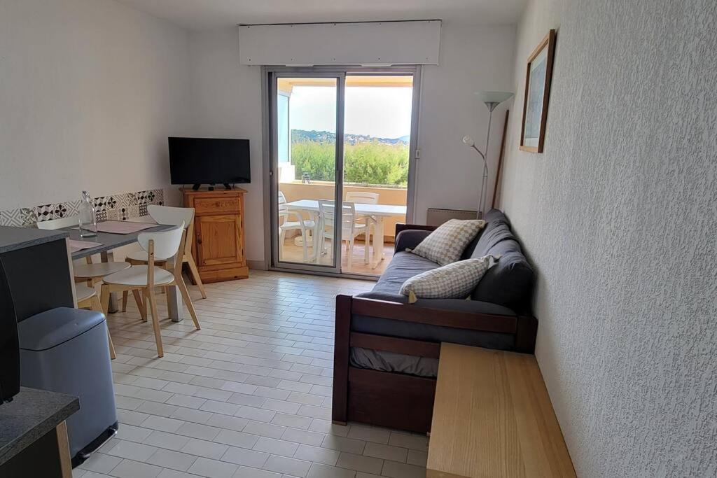T2 Vue Mer Dans Residence Calme / T2 Sea View In A Quiet Residence Bandol Exterior foto